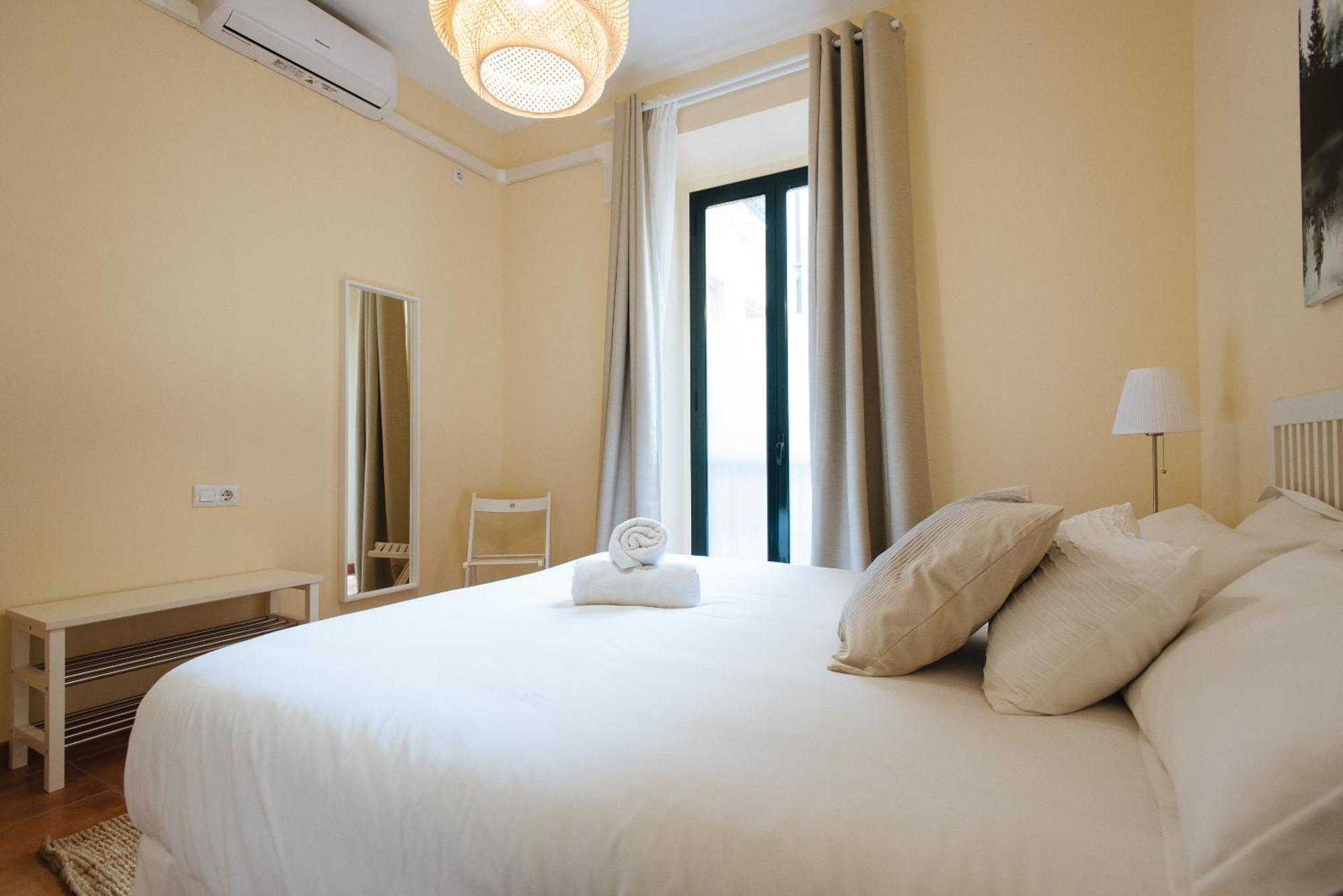 Boutike Apartments Seville Phòng bức ảnh